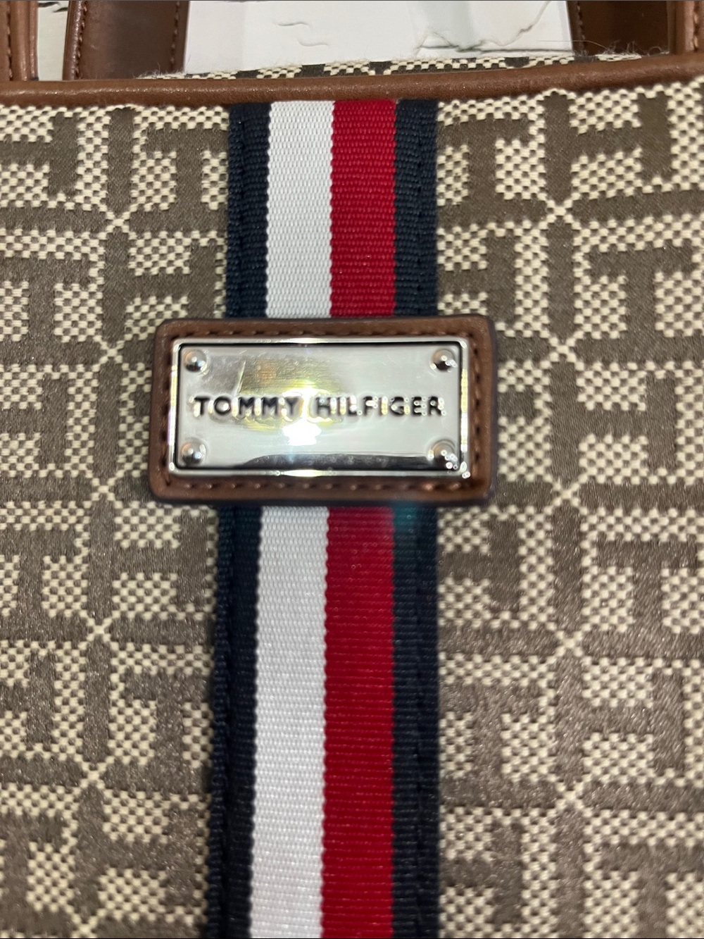 Tommy Hilfiger Brown Monogram Toiletry Travel Bag with Signature Stripe - Picture 2 of 4